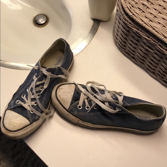 Converse - Picture 1 of 1